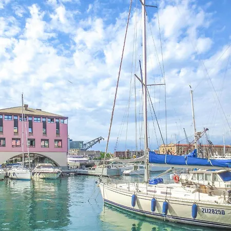 Pet Friendly In * Genua